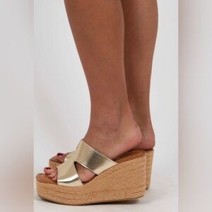 Chinese Laundry Next Door Espadrille Platform Wedge Sandal in Gold- NWT